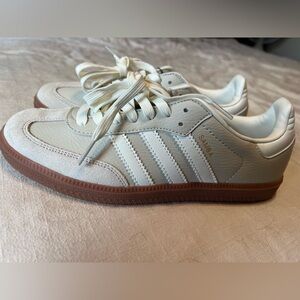 Adidas samba women’s 6.5